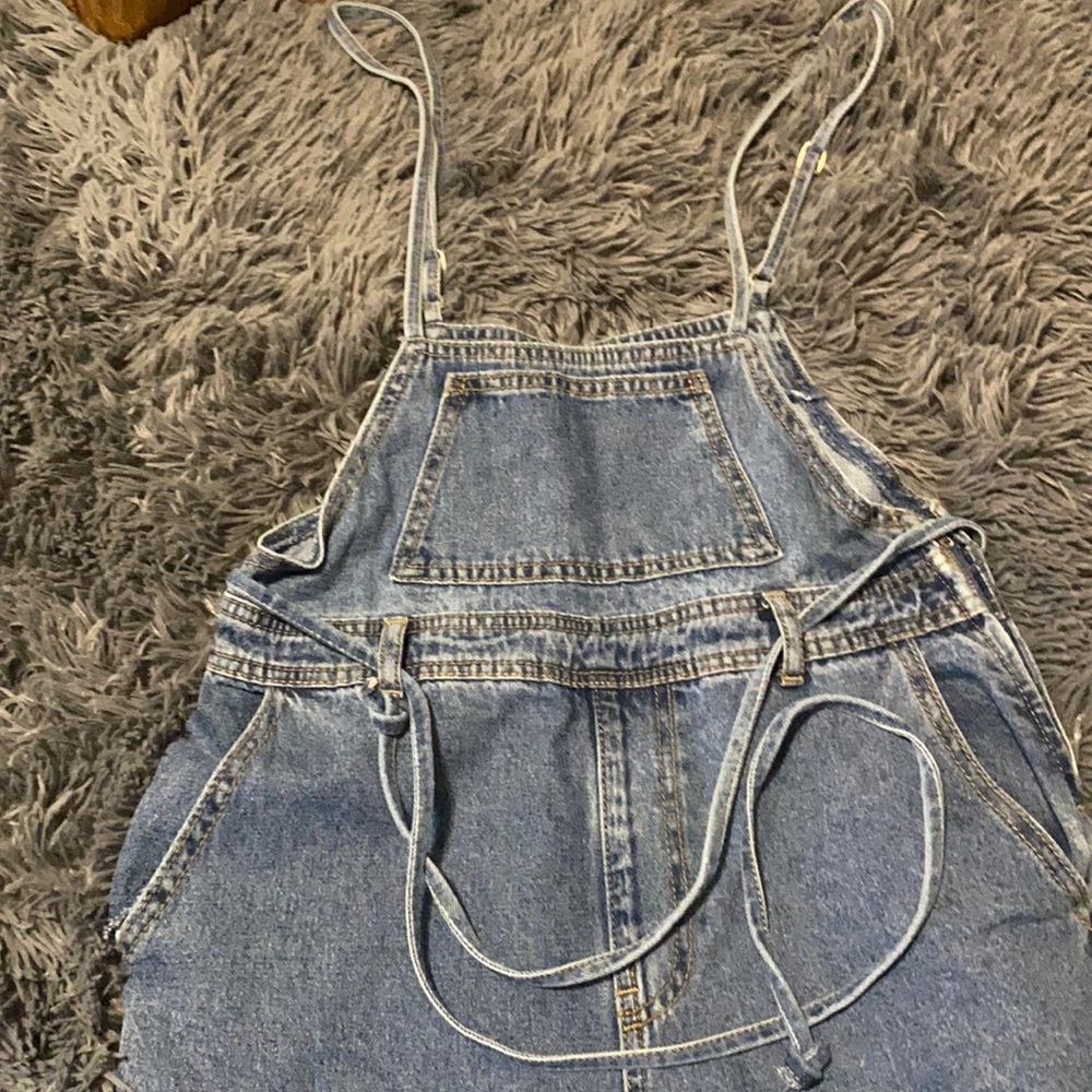Work once , nice overalls , from forever 21